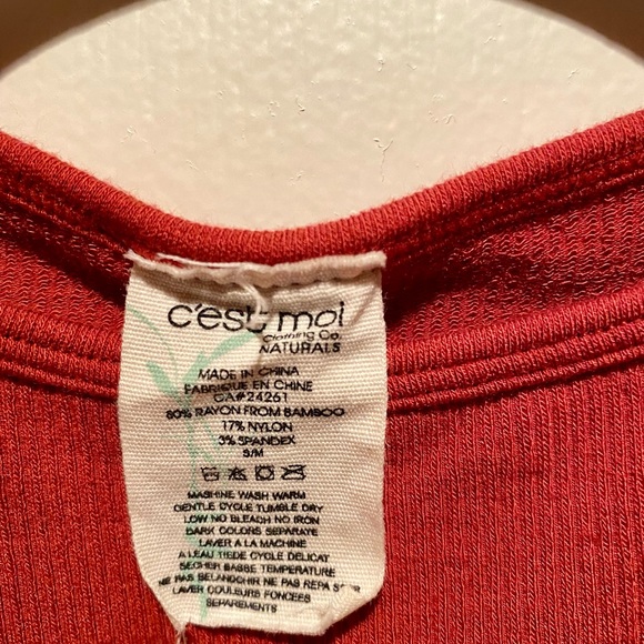 Rib High Neck Tank - Picture 3 of 4